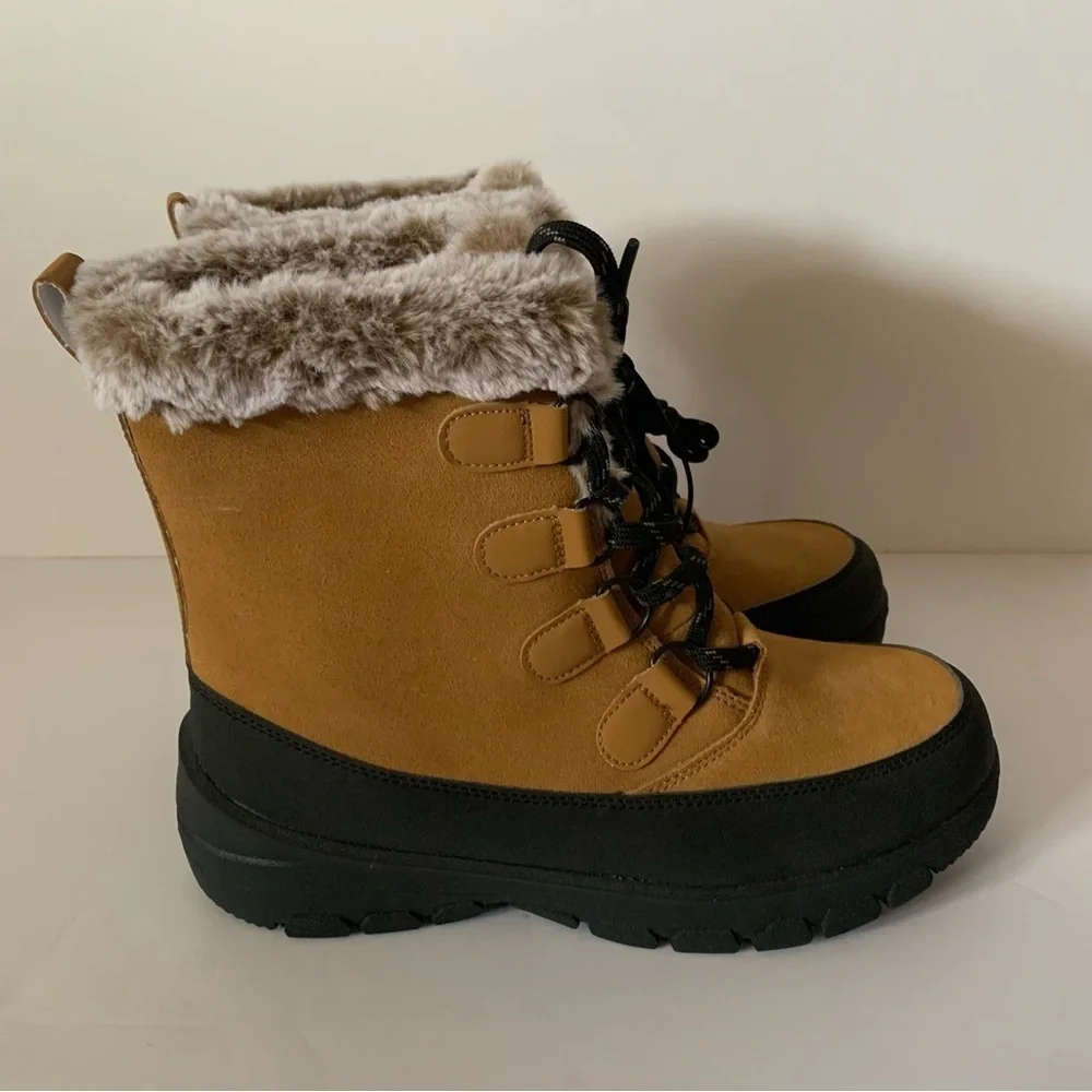 NWT. ALL IN MOTION Women's Tan Winter Boots
